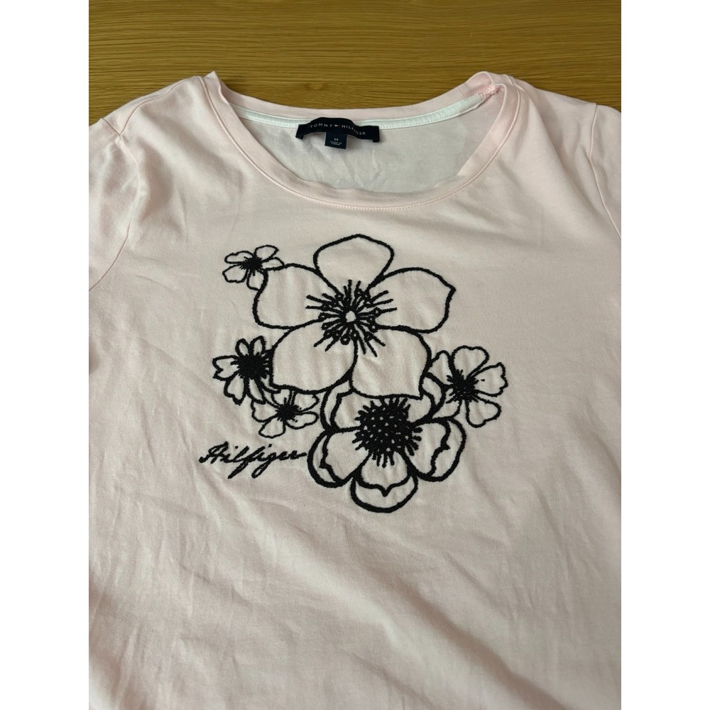 Tommy Hilfiger Women's Pink Embroidered Logo T Shirt Size M Cotton - Picture 3 of 6